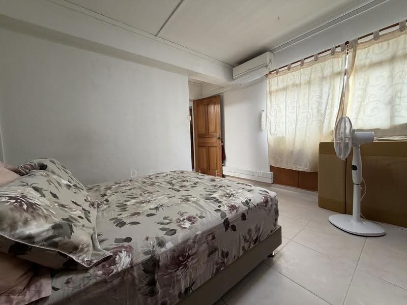 281 Toh Guan Road, 281 Toh Guan Road, Boon Lay / Jurong / Tuas, 3 Bedrooms, 1,291 sqft, HDB Flat For Sale, by Del Leow, 500288967 - Bedroom - PropertyGuru.com.sg