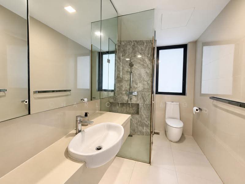 d'Leedon (Former Farrer Court), 11 Leedon Heights, Tanglin / Holland / Bukit Timah, 1 Bedroom, 635 sqft, Condominium For Sale, by Charlotte Ang, 500288990 - PropertyGuru.com.sg
