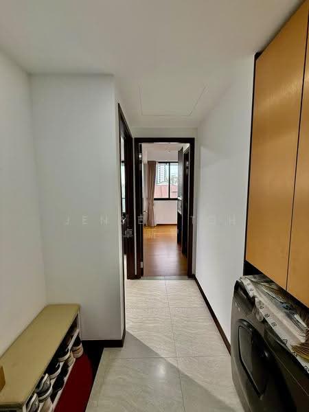 Arena Residences, 20 Guillemard Crescent, Eunos / Geylang / Paya Lebar, 3 Bedrooms, 893 sqft, Condominium For Rent, by Jensen Toh 卓新智, 500288992 - Corridor - PropertyGuru.com.sg