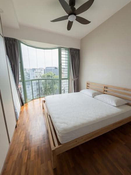 The Sunny Spring, 50 Lorong 40 Geylang, Eunos / Geylang / Paya Lebar, 3 Bedrooms, 1,109 sqft, Apartment For Sale, by Fabius Lee, 500288993 - Bedroom - PropertyGuru.com.sg