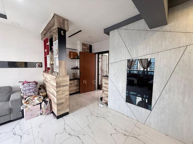 MacPherson Residency, , 3 Bedrooms, 1,001 sqft, HDB Flat For Sale, by Terence Ter, 500289002 - Living Room - PropertyGuru.com.sg