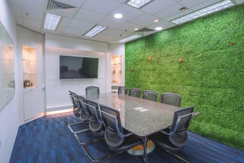 Suntec City Tower, 9 Temasek Boulevard, Boat Quay / Raffles Place / Marina, 290 sqft, Office For Rent, by KP Chong, 500289007 - Meeting Room - CommercialGuru.com.sg