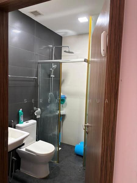 Suites @ East Coast, 171 Upper East Coast Road, East Coast / Marine Parade, 1 Bedroom, 409 sqft, Condominium For Rent, by Serene Chua, 500289015 - Bathroom - PropertyGuru.com.sg