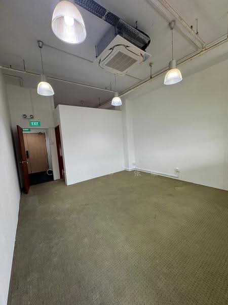 E-Centre @ Redhill, 3791 Jalan Bukit Merah, Alexandra / Commonwealth, 500 sqft, Light Industrial (B1) For Rent, by Celia Chong 张瑂籣, 500289017 - Interior - CommercialGuru.com.sg