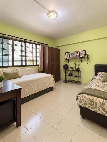 353 Yishun Ring Road, 353 Yishun Ring Road, Sembawang / Yishun, 2 Bedrooms, 1,130 sqft, HDB Flat For Sale, by Kingsley Koh, 500289045 - Bedroom - PropertyGuru.com.sg