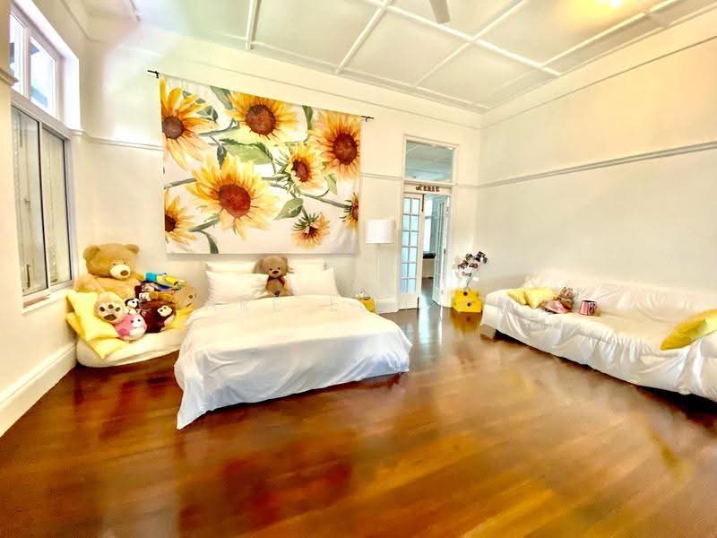 Mount pleasant, Tanglin / Holland / Bukit Timah, 4 Bedrooms, 6,404 sqft, Good Class Bungalow For Rent, by Clare Loh 卢煜婕, 500289054 - Bedroom - PropertyGuru.com.sg