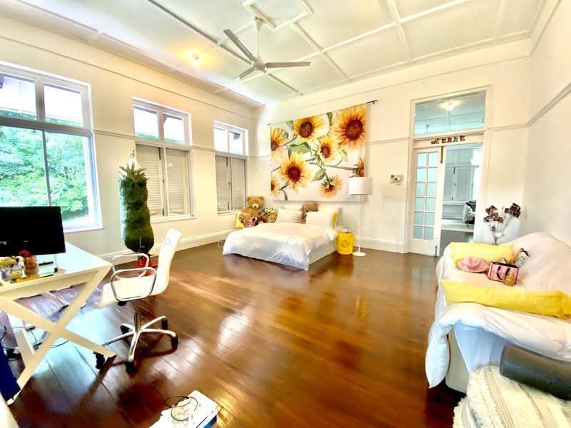 Mount pleasant, Tanglin / Holland / Bukit Timah, 4 Bedrooms, 6,404 sqft, Good Class Bungalow For Rent, by Clare Loh 卢煜婕, 500289054 - Bedroom - PropertyGuru.com.sg