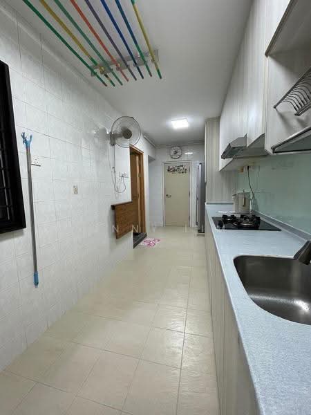 660D Jurong West Street 64, 660D Jurong West Street 64, Boon Lay / Jurong / Tuas, 3 Bedrooms, 1,184 sqft, HDB Flat For Sale, by Jenny Lim, 500289068 - Kitchen - PropertyGuru.com.sg