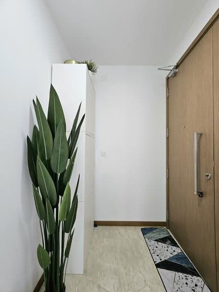 Kingsford Waterbay, 84 Upper Serangoon View, Hougang / Punggol / Sengkang, 3 Bedrooms, 893 sqft, Condominium For Sale, by Jay Ng, 500289091 - Entrance - PropertyGuru.com.sg