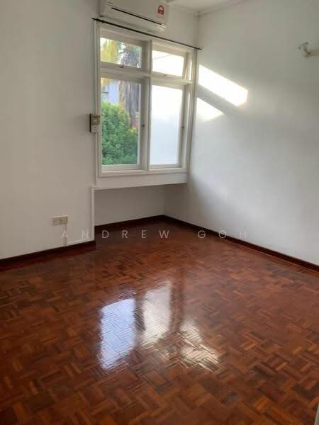 RARE SEMI D | 1KM TAO NAN | SOUTH FACING | 稀有难逢, AA OR REBUILD | WIDE FRONTAGE | REGULAR PLOT | 550M MRT, East Coast / Marine Parade, 4 Bedrooms, 2,000 sqft, Semi-Detached House For Sale, by Andrew Goh, 500289092 - Interior - PropertyGuru.com.sg