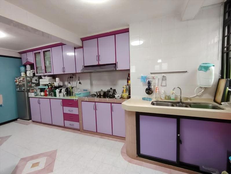 118 Lorong 1 Toa Payoh, 118 Lorong 1 Toa Payoh, Balestier / Toa Payoh, 2 Bedrooms, 700 sqft, HDB Flat For Sale, by Baby Tan, 500289093 - Kitchen - PropertyGuru.com.sg