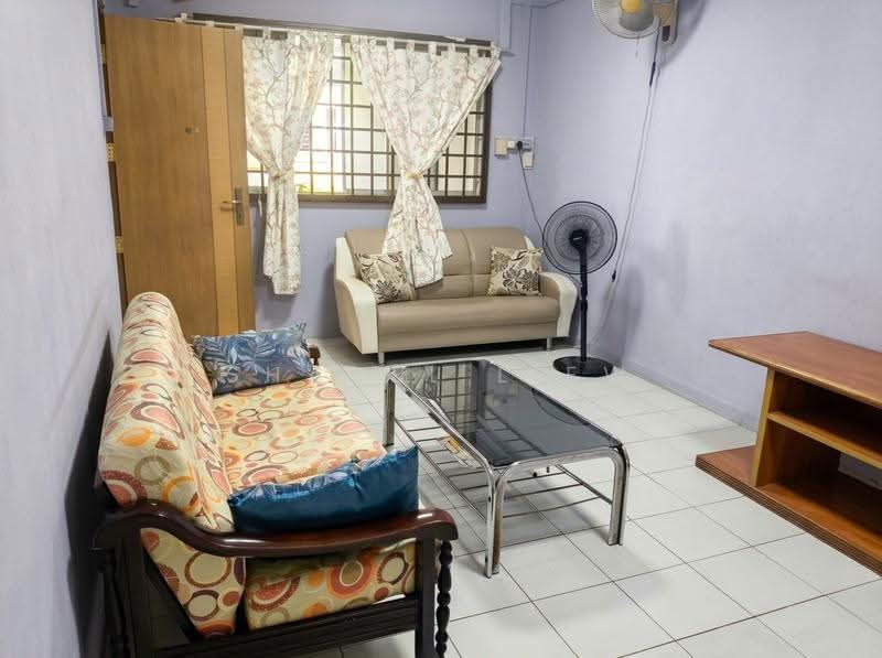 319 Woodlands Street 31, 319 Woodlands Street 31, Admiralty / Woodlands, 2 Bedrooms, 786 sqft, HDB Flat For Rent, by Shanel Liew, 500289094 - Living Room - PropertyGuru.com.sg