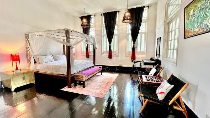 Mount pleasant, Tanglin / Holland / Bukit Timah, 5 Bedrooms, 8,654 sqft, Good Class Bungalow For Rent, by Clare Loh 卢煜婕, 500289100 - Bedroom - PropertyGuru.com.sg