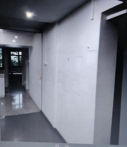 6 Marsiling Drive, 6 Marsiling Drive, Admiralty / Woodlands, 2 Bedrooms, 65 sqft, HDB Flat For Sale, by Nisa Ismail, 500289114 - Corridor - PropertyGuru.com.sg