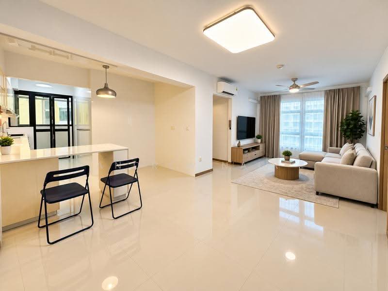 415B Northshore Drive, 415B Northshore Drive, Hougang / Punggol / Sengkang, 3 Bedrooms, 1,023 sqft, HDB Flat For Sale, by Andrew Nair, 500289126 - Living Room - PropertyGuru.com.sg