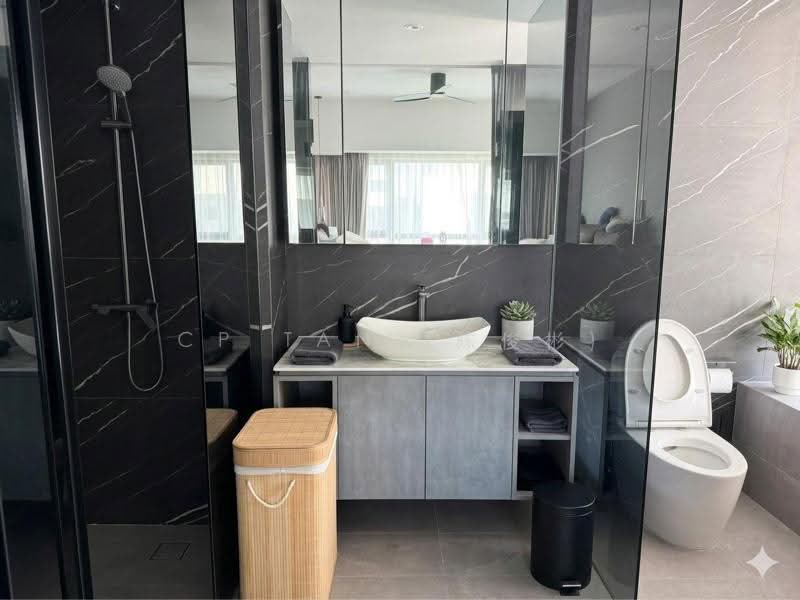 NV Residences, 91 Pasir Ris Grove, Pasir Ris / Tampines, 6 Bedrooms, 2,508 sqft, Condominium For Sale, by CP Tan (陈俊彬), 500289128 - Bathroom - PropertyGuru.com.sg