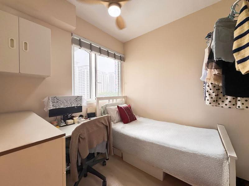 High Park Residences, 31 Fernvale Road, Seletar / Yio Chu Kang, 3 Bedrooms, 893 sqft, Condominium For Sale, by Clement Tan, 500289137 - Bedroom 3 - PropertyGuru.com.sg