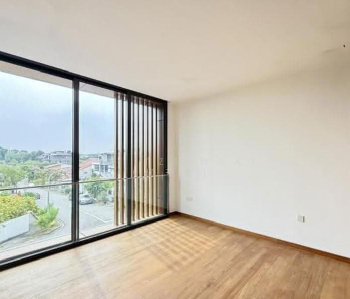 Super Cheap Brand New Corner Terrace, Seletar / Yio Chu Kang, 5 Bedrooms, 4,650 sqft, Corner Terrace For Sale, by Hoe Tze Huat (何子发), 500289139 - View - PropertyGuru.com.sg