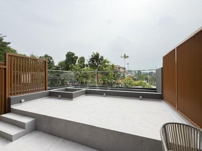 Super Cheap Brand New Corner Terrace, Seletar / Yio Chu Kang, 5 Bedrooms, 4,650 sqft, Corner Terrace For Sale, by Hoe Tze Huat (何子发), 500289139 - Exterior - PropertyGuru.com.sg