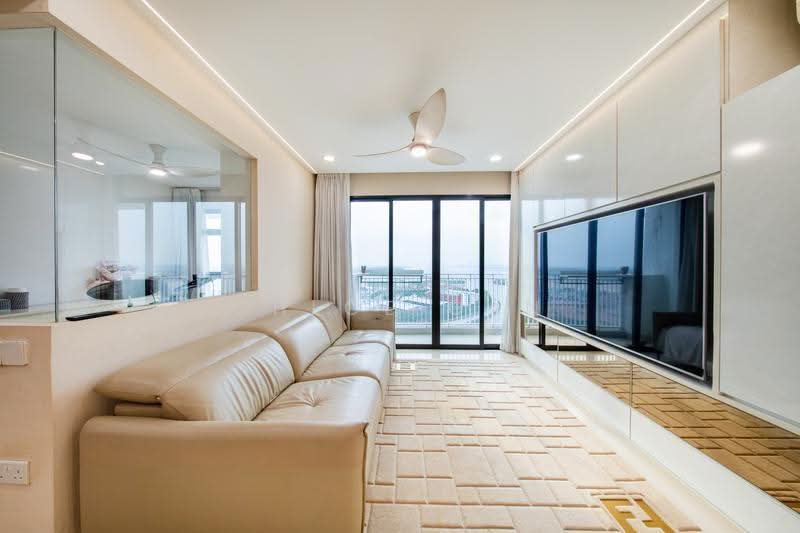 415A Northshore Drive, 415A Northshore Drive, Hougang / Punggol / Sengkang, 4 Bedrooms, 1,324 sqft, HDB Flat For Sale, by Chloe Gan, 500289144 - Living Room - PropertyGuru.com.sg