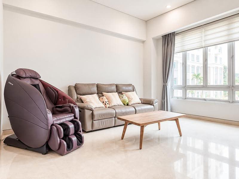 Cavendish Park, 16 Pine Grove, Clementi Park / Upper Bukit Timah, 3 Bedrooms, 1,292 sqft, Condominium For Sale, by Teddy Juay, 500289180 - Living Room - PropertyGuru.com.sg