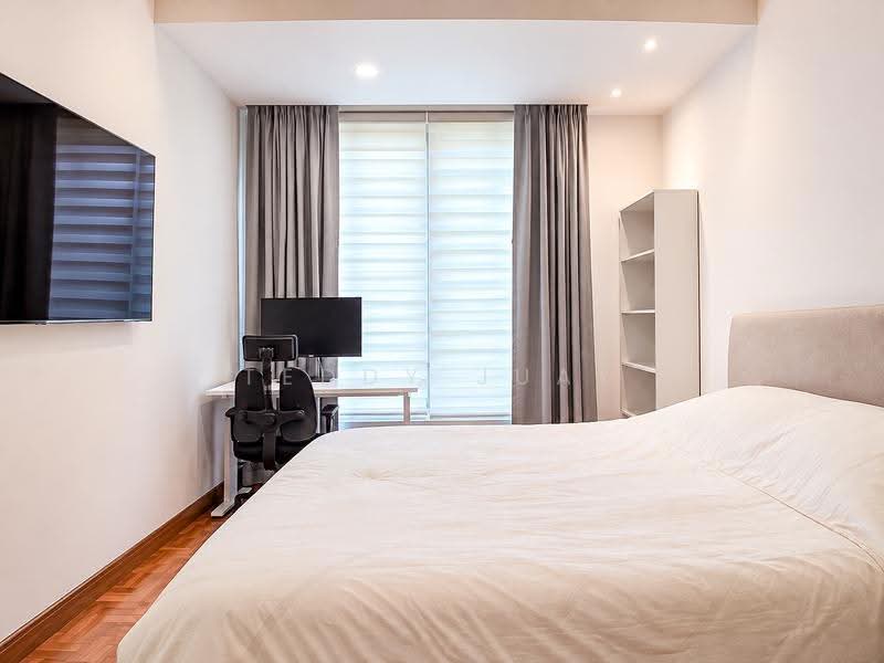 Cavendish Park, 16 Pine Grove, Clementi Park / Upper Bukit Timah, 3 Bedrooms, 1,292 sqft, Condominium For Sale, by Teddy Juay, 500289180 - Bedroom - PropertyGuru.com.sg