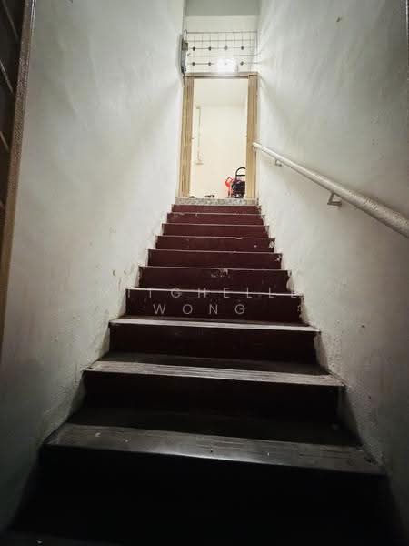 Flanders, Farrer Park / Serangoon Rd, 3 Bedrooms, 1,011 sqft, Walk-up Apartment For Sale, by Mitchelle Wong, 500289187 - Entrance - PropertyGuru.com.sg