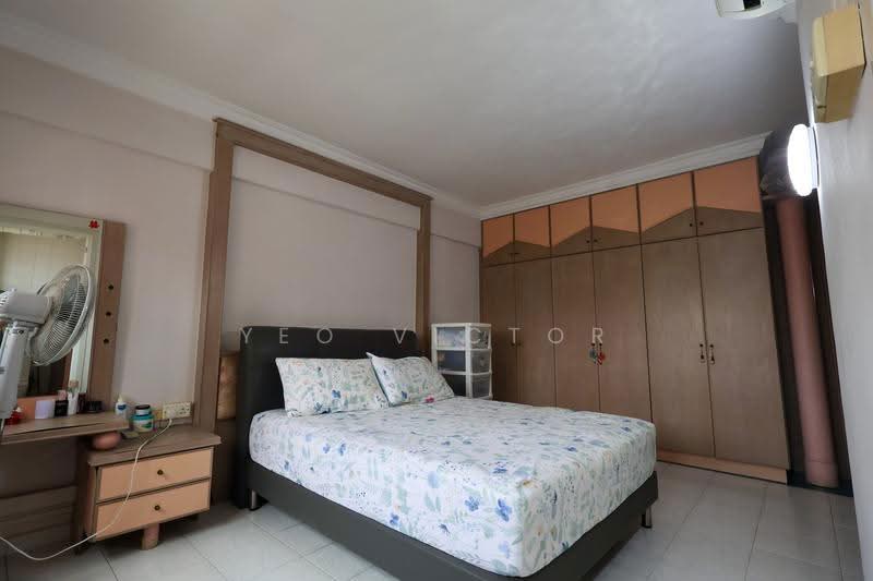 330 Tampines Street 32, 330 Tampines Street 32, Pasir Ris / Tampines, 3 Bedrooms, 1,582 sqft, HDB Flat For Sale, by Yeo Victor, 500289197 - Bedroom - PropertyGuru.com.sg
