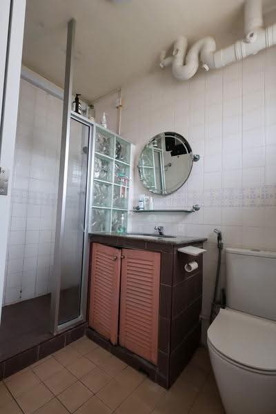 330 Tampines Street 32, 330 Tampines Street 32, Pasir Ris / Tampines, 3 Bedrooms, 1,582 sqft, HDB Flat For Sale, by Yeo Victor, 500289197 - Bathroom - PropertyGuru.com.sg