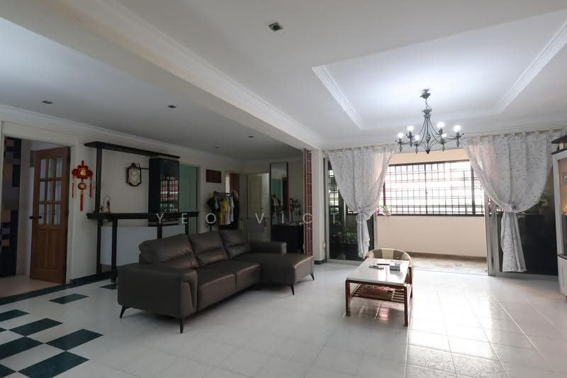 330 Tampines Street 32, 330 Tampines Street 32, Pasir Ris / Tampines, 3 Bedrooms, 1,582 sqft, HDB Flat For Sale, by Yeo Victor, 500289197 - Living Room - PropertyGuru.com.sg