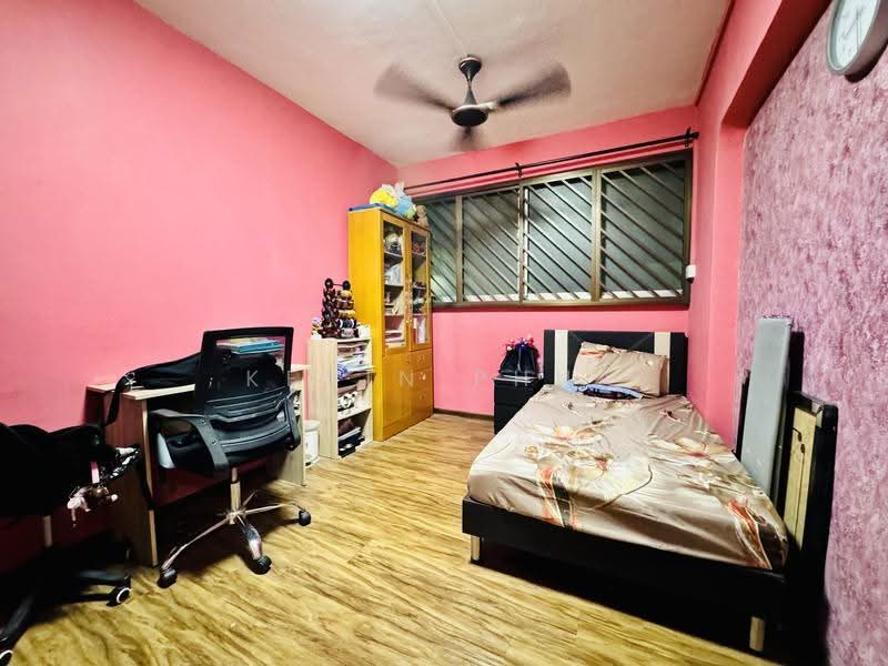851 Yishun Street 81, 851 Yishun Street 81, Sembawang / Yishun, 3 Bedrooms, 1,119 sqft, HDB Flat For Sale, by Kevin Phua, 500289210 - Bedroom - PropertyGuru.com.sg