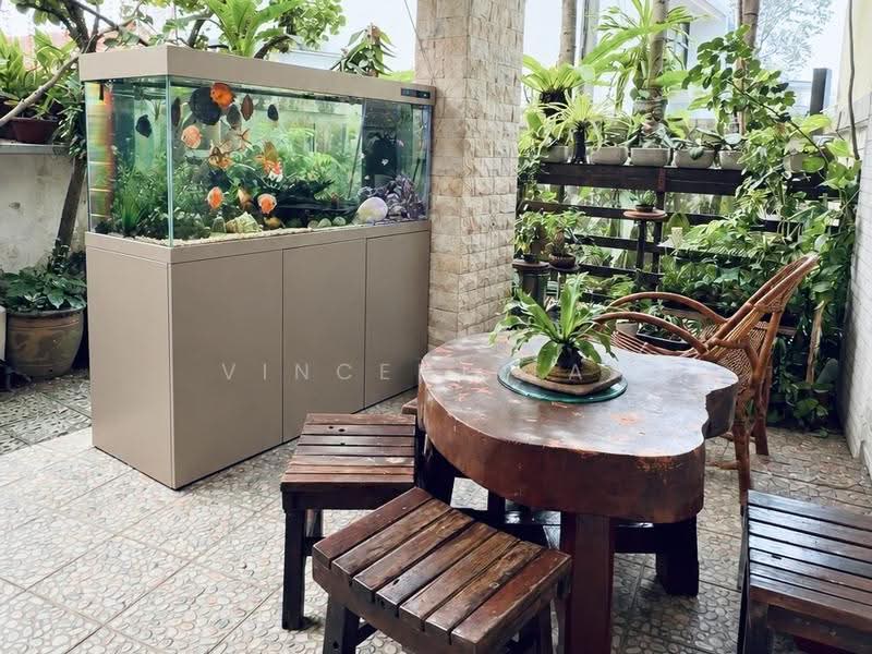 D20 Corner Terrace @ Sembawang Hills Estate, Ang Mo Kio / Bishan / Thomson, 4 Bedrooms, 3,680 sqft, Corner Terrace For Sale, by Vincent Tay, 500289211 - Exterior - PropertyGuru.com.sg