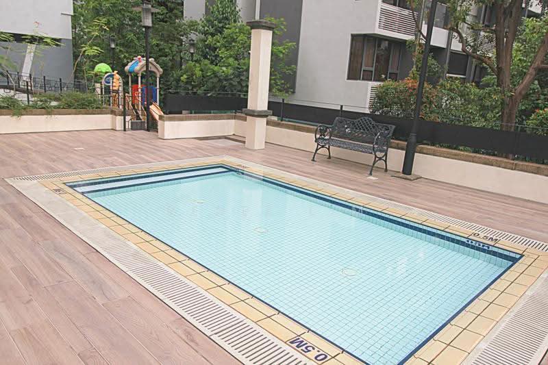 Mutiara View, 11 Jalan Mutiara, Tanglin / Holland / Bukit Timah, 3 Bedrooms, 1,173 sqft, Apartment For Sale, by Renee Lim, 500289223 - Kids Pool - PropertyGuru.com.sg