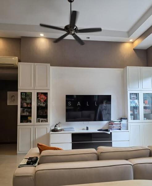 Hilltop Grove, 134C Hillview Avenue, Dairy Farm / Bukit Panjang / Choa Chu Kang, 2 Bedrooms, 1,281 sqft, Condominium For Sale, by Ros Salleh, 500289227 - Living Room - PropertyGuru.com.sg