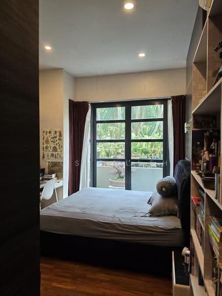 Hilltop Grove, 134C Hillview Avenue, Dairy Farm / Bukit Panjang / Choa Chu Kang, 2 Bedrooms, 1,281 sqft, Condominium For Sale, by Ros Salleh, 500289227 - Bedroom - PropertyGuru.com.sg