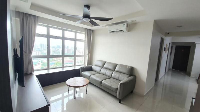 815B Choa Chu Kang Avenue 7, 815B Choa Chu Kang Avenue 7, Dairy Farm / Bukit Panjang / Choa Chu Kang, 3 Bedrooms, 1,216 sqft, HDB Flat For Sale, by Tommy Tang, 500289228 - Living Room - PropertyGuru.com.sg
