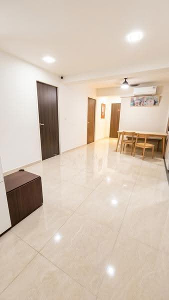 815B Choa Chu Kang Avenue 7, 815B Choa Chu Kang Avenue 7, Dairy Farm / Bukit Panjang / Choa Chu Kang, 3 Bedrooms, 1,216 sqft, HDB Flat For Sale, by Tommy Tang, 500289228 - Corridor - PropertyGuru.com.sg