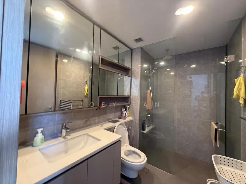The Tapestry, 51 Tampines Street 86, Pasir Ris / Tampines, 1 Bedroom, 603 sqft, Condominium For Rent, by Joey Tan, 500289231 - Bathroom - PropertyGuru.com.sg