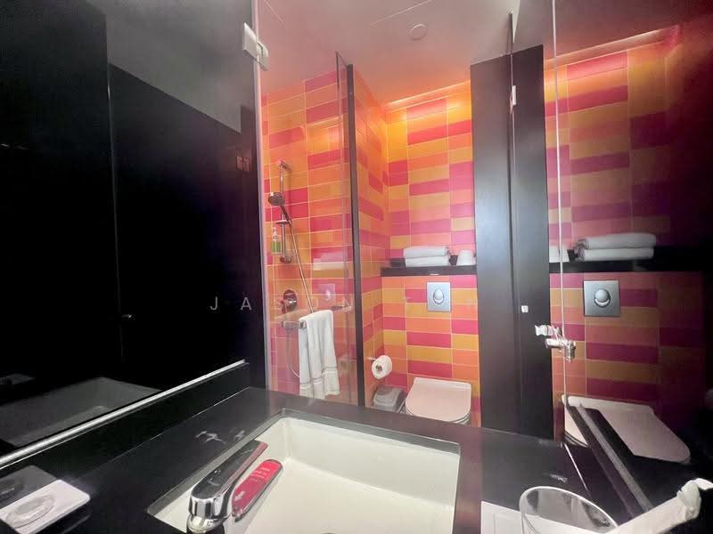 Resort style living | Convenience at door step, Macpherson / Potong Pasir, Room Rental, 120 sqft, Apartment For Rent, by Jason Tan, 500289237 - Bathroom - PropertyGuru.com.sg