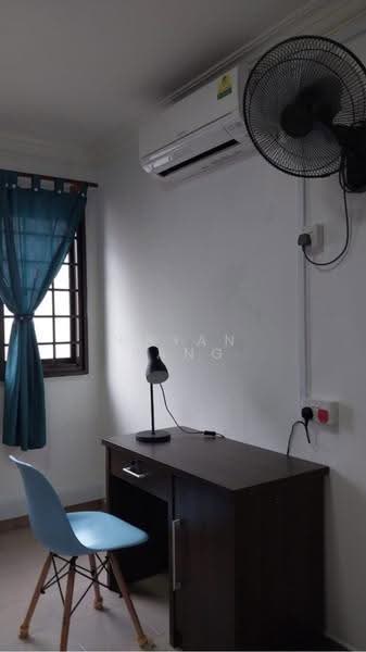 318 Bukit Batok Street 32, 318 318, Dairy Farm / Bukit Panjang / Choa Chu Kang, 1 Bedroom, 1,291 sqft, HDB Flat For Rent, by Bryan Pang, 500289246 - PropertyGuru.com.sg