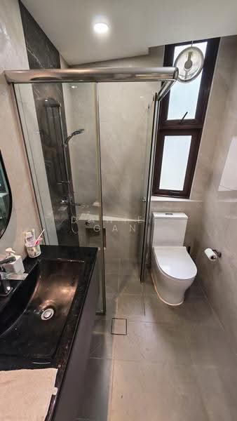 Rosevale, 32 Lincoln Road, Newton / Novena, 3 Bedrooms, 1,389 sqft, Apartment For Rent, by Daniel Gan, 500289248 - Bathroom - PropertyGuru.com.sg