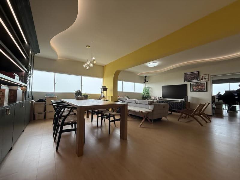 78 Marine Drive, 78 Marine Drive, East Coast / Marine Parade, 2 Bedrooms, 1,313 sqft, HDB Flat For Rent, by May Loh, 500289251 - Living Room - PropertyGuru.com.sg