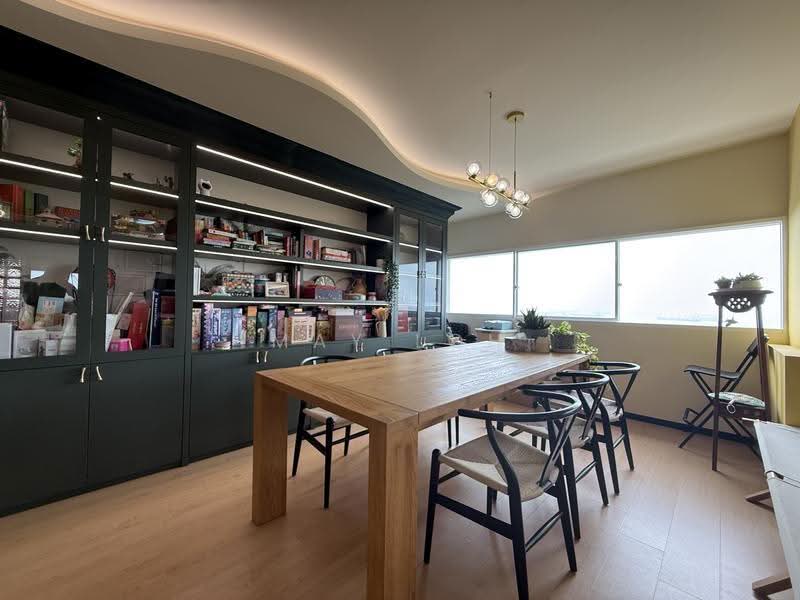 78 Marine Drive, 78 Marine Drive, East Coast / Marine Parade, 2 Bedrooms, 1,313 sqft, HDB Flat For Rent, by May Loh, 500289251 - Dining Room - PropertyGuru.com.sg