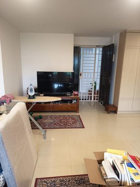 4A Boon Tiong Road, 4A Boon Tiong Road, Alexandra / Commonwealth, Room Rental, 300 sqft, HDB Flat For Rent, by Grace Foo, 500289255 - Living Room - PropertyGuru.com.sg