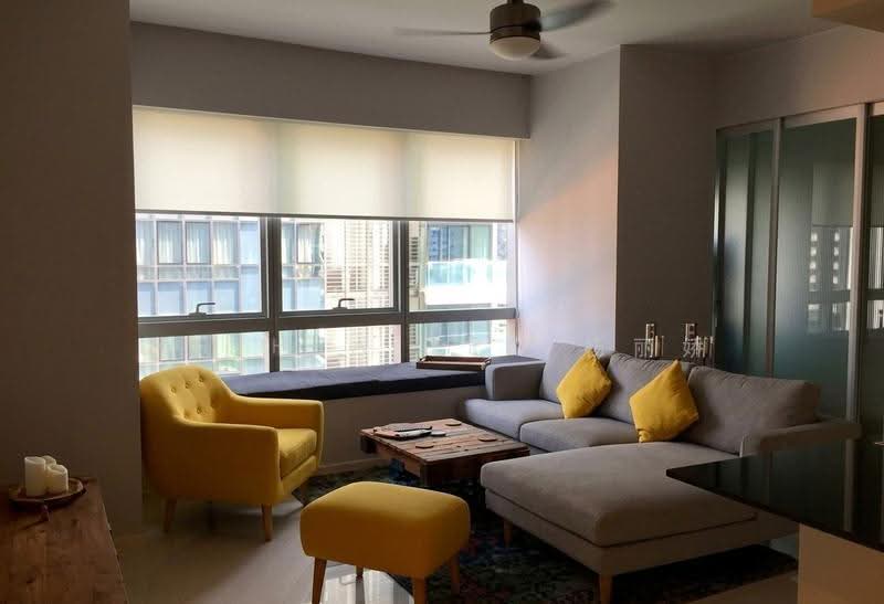 One Shenton, 1 Shenton Way, Boat Quay / Raffles Place / Marina, 1 Bedroom, 581 sqft, Condominium For Sale, by Anthea Yeo 杨丽娇, 500289258 - Living Room - PropertyGuru.com.sg