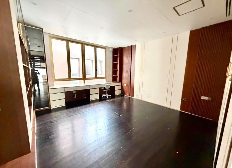 D04 TRANQUIL PREMIUM WATERFRONT LIVING WITH PRIVATE BERTH. POOL & LIFTJEAN 93571119, Sentosa, Harbourfront / Telok Blangah, 5 Bedrooms, 6,300 sqft, Bungalow House For Sale, by Jean Ong, 500289259 - Study - PropertyGuru.com.sg