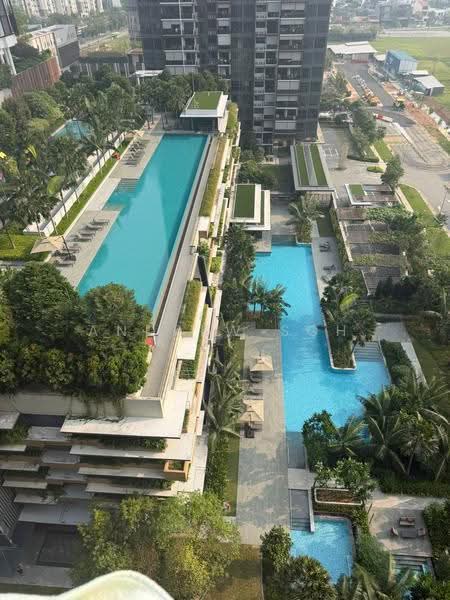 Midwood, 10 Hillview Rise, Dairy Farm / Bukit Panjang / Choa Chu Kang, 2 Bedrooms, 689 sqft, Condominium For Rent, by Andrew Soh, 500289271 - Exterior - PropertyGuru.com.sg