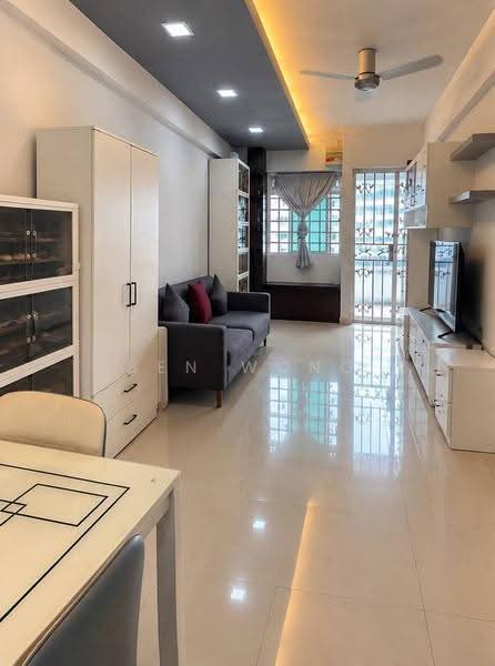 561 Ang Mo Kio Avenue 10, 561 Ang Mo Kio Avenue 10, Ang Mo Kio / Bishan / Thomson, 2 Bedrooms, 732 sqft, HDB Flat For Sale, by Ben Wong, 500289273 - Living Room - PropertyGuru.com.sg