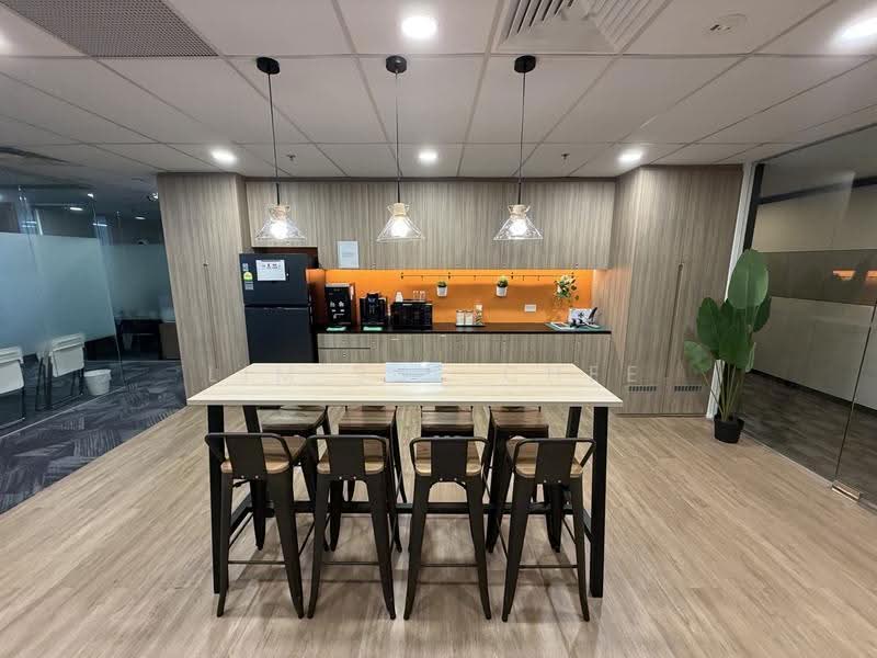 Shaw Centre, 1 Scotts Road, Orchard / River Valley, 230 sqft, Office For Rent, by Lim Sue Chee, 500289276 - Kitchen - CommercialGuru.com.sg
