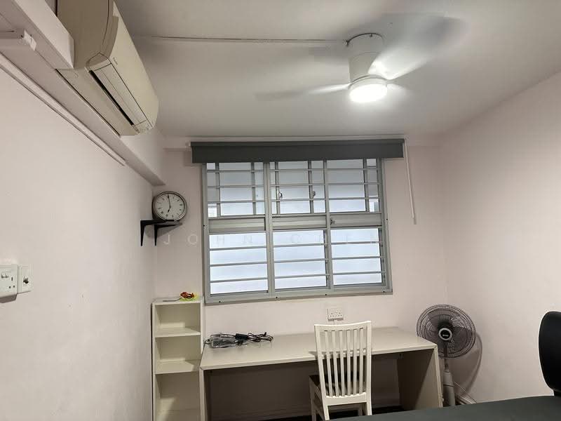 850 Tampines Street 82, 850 Tampines Street 82, Pasir Ris / Tampines, Room Rental, 120 sqft, HDB Flat For Rent, by John Chen, 500289295 - Study - PropertyGuru.com.sg